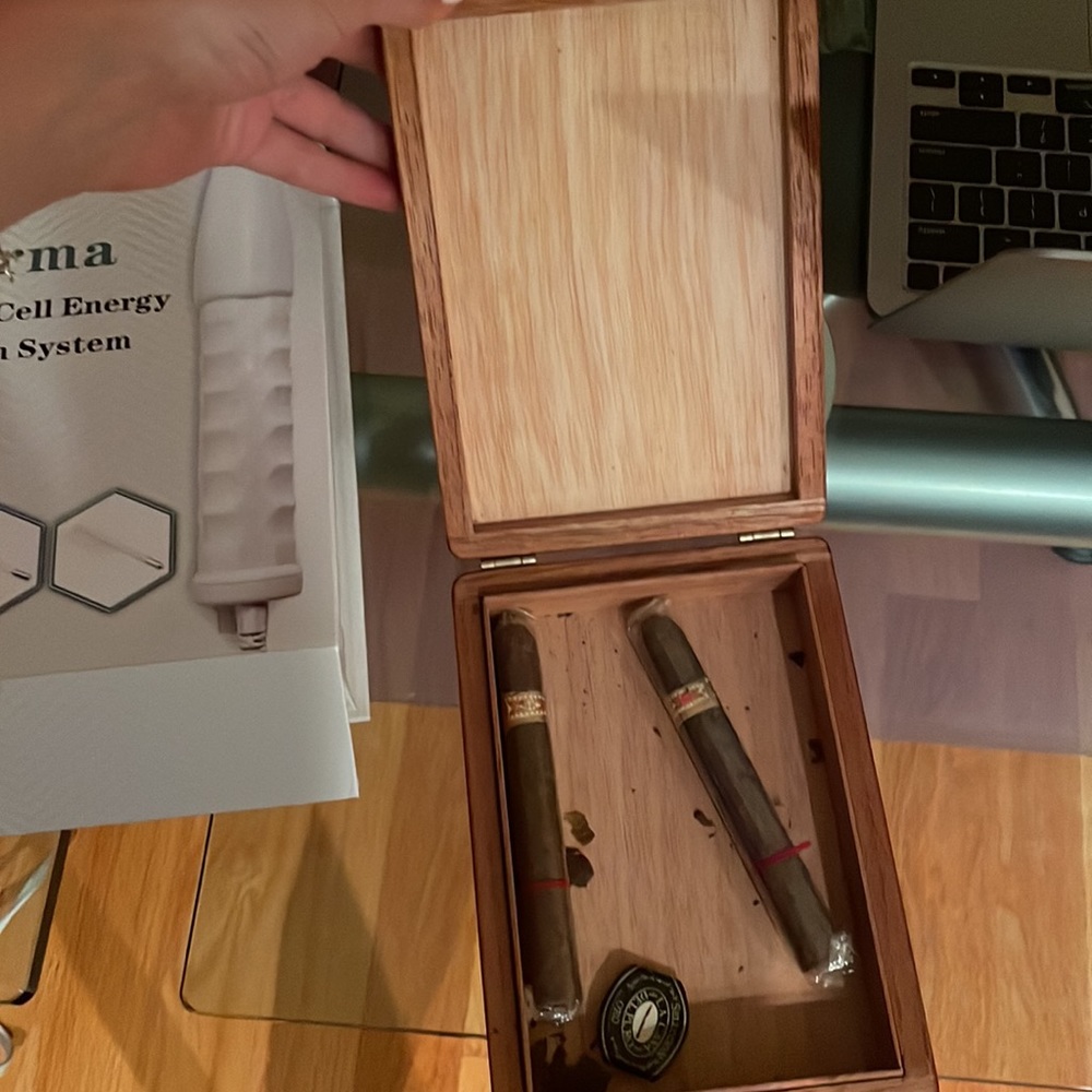 Cigar case - Picture 3 of 3